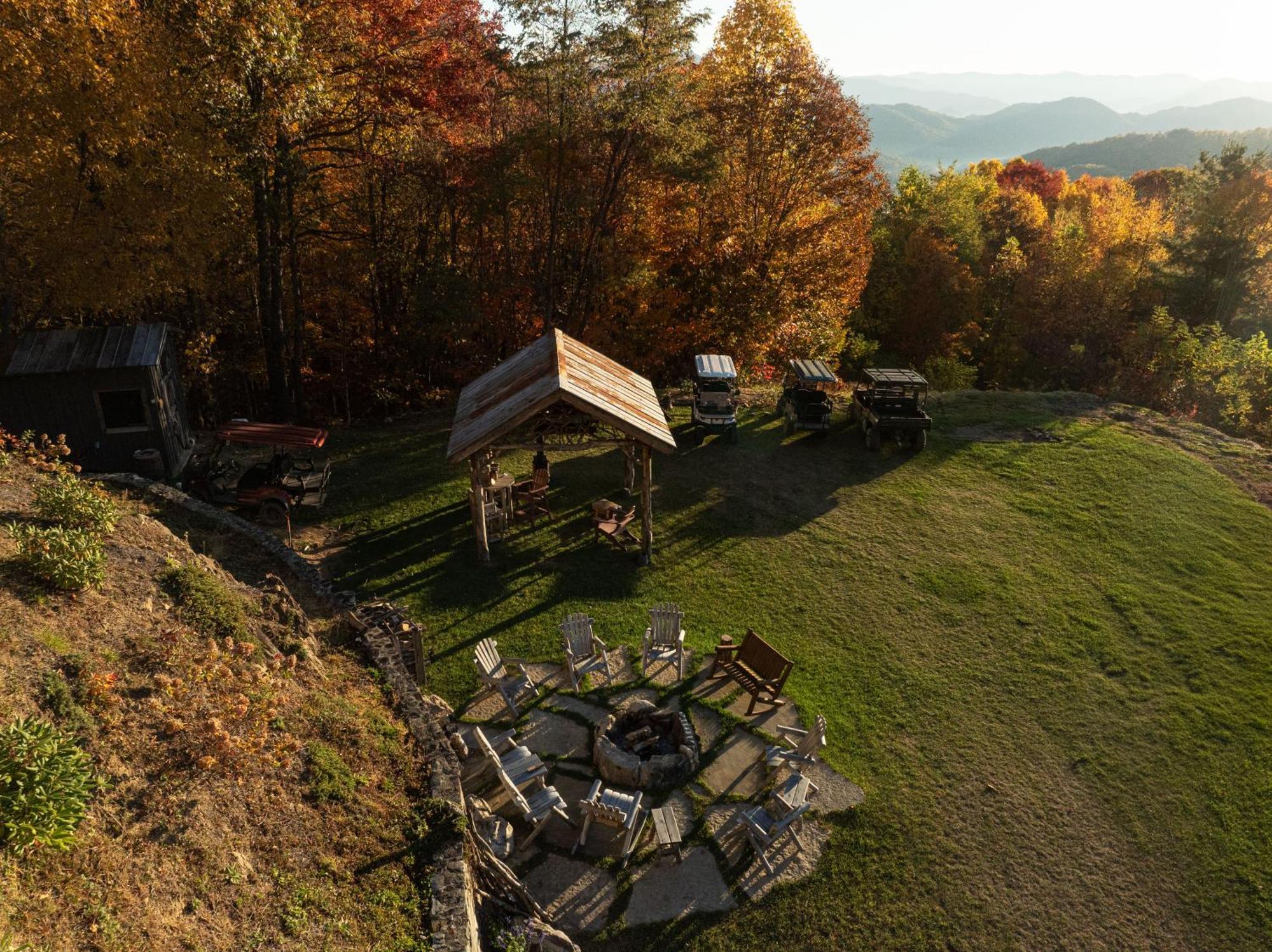 Elk & Embers Mountain Hideaway Hotel Waynesville Eksteriør billede