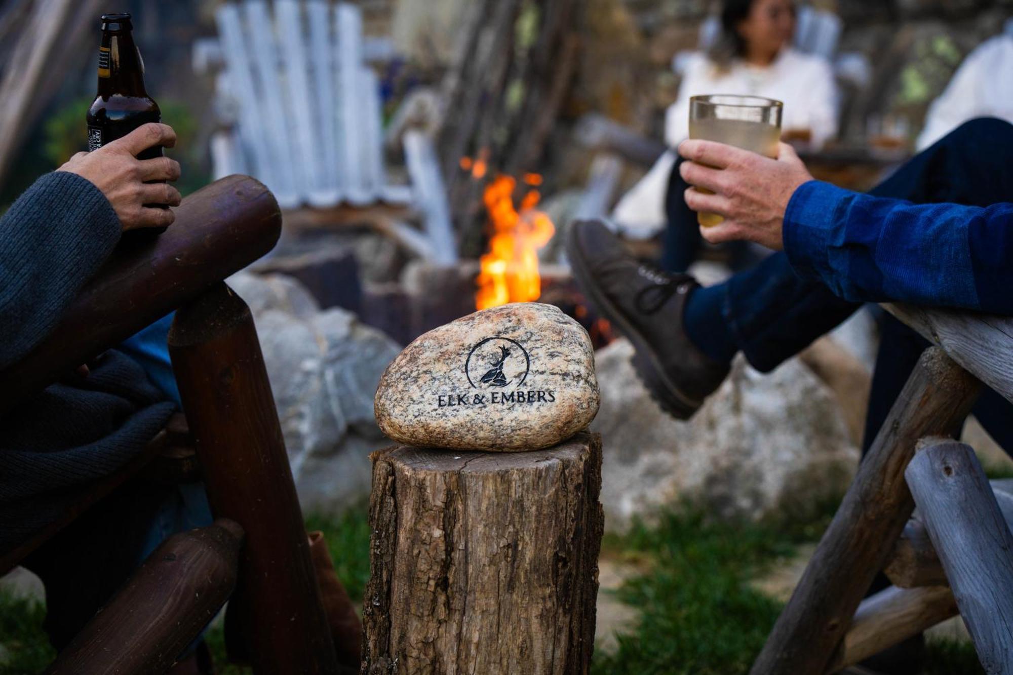Elk & Embers Mountain Hideaway Hotel Waynesville Eksteriør billede