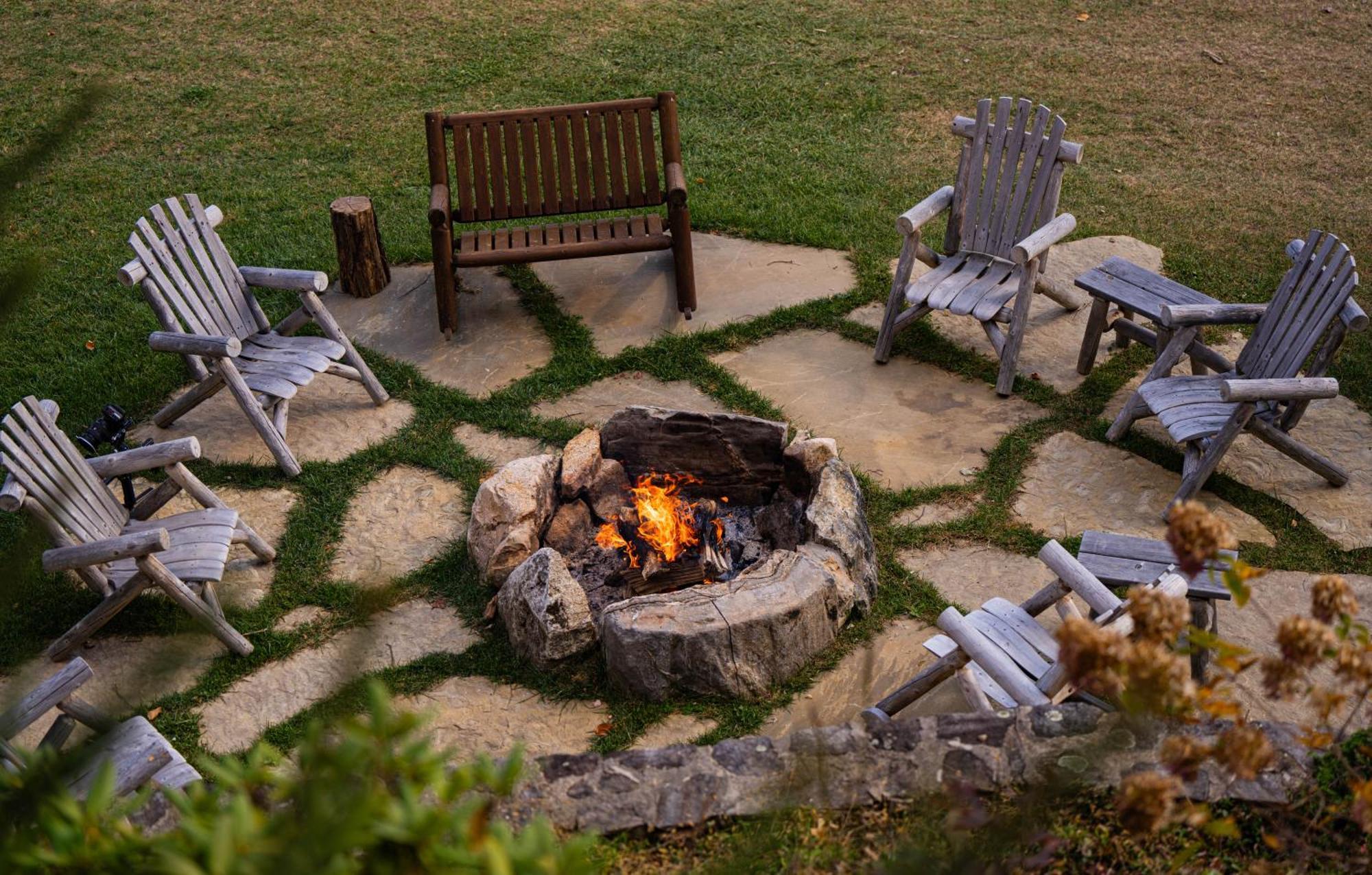 Elk & Embers Mountain Hideaway Hotel Waynesville Eksteriør billede